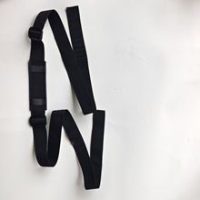 野营者牧马人达瓦挺野佳钓尼连球恒冠钓箱加厚通用配件钓箱背带