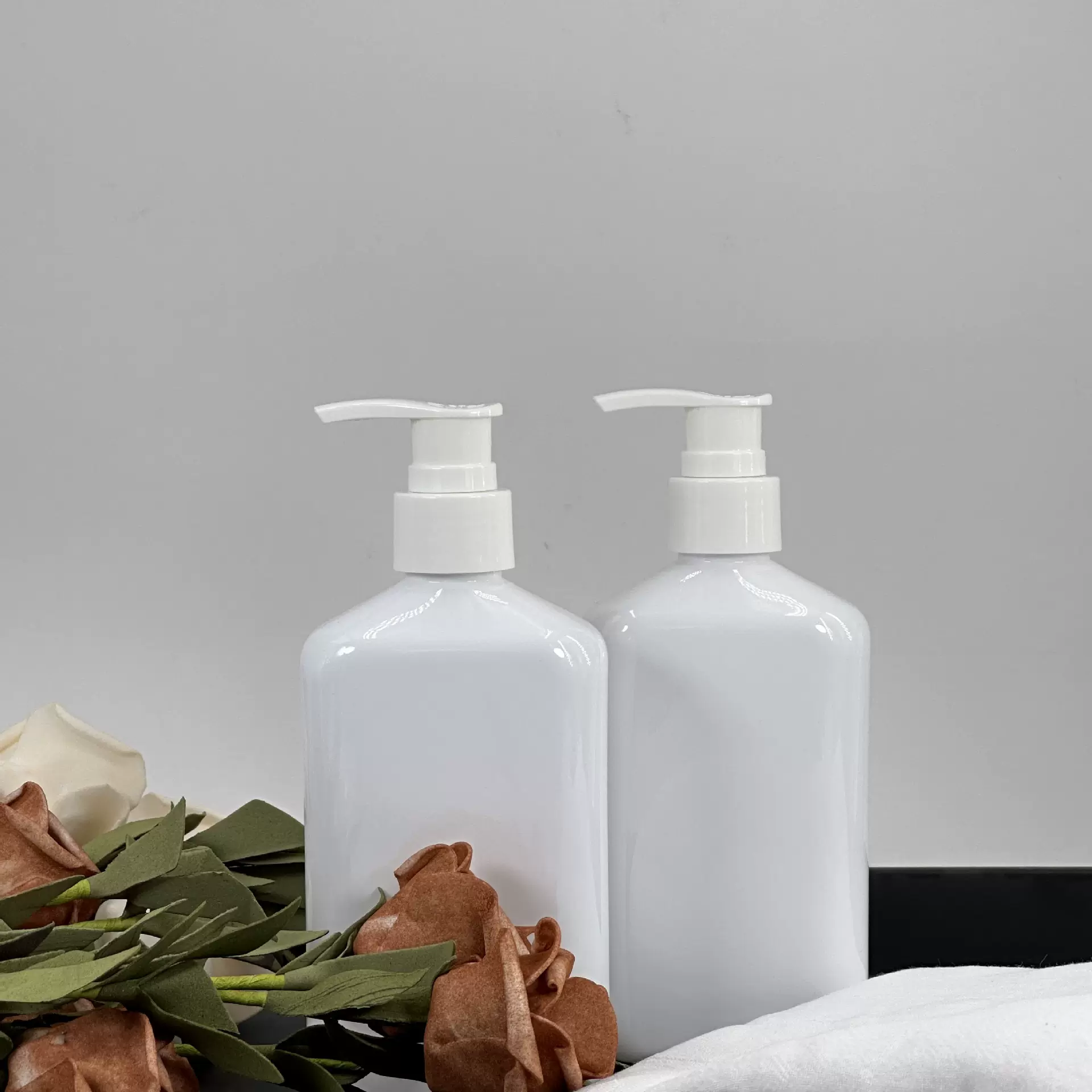 200ML斜肩扁瓶身体乳护手霜沐浴油洗衣皂液清洁剂洁面乳塑料瓶