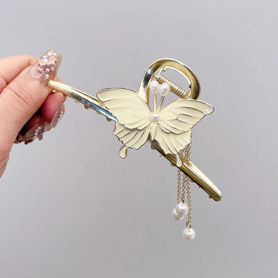 기름이 뚝뚝 떨어지는 나비 그리퍼