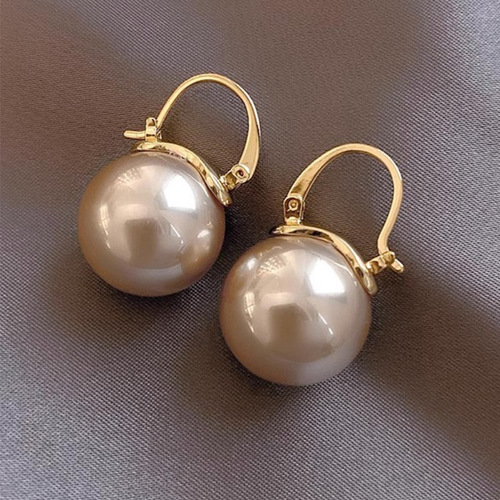 Elevated-Style Ear Hooks: Fashionable Faux Pearl Earrings for Women—Niche Design, Affordable Luxury, Korean-Style, Internet-Famous, and Perfectly Elegant Trendy Accessories