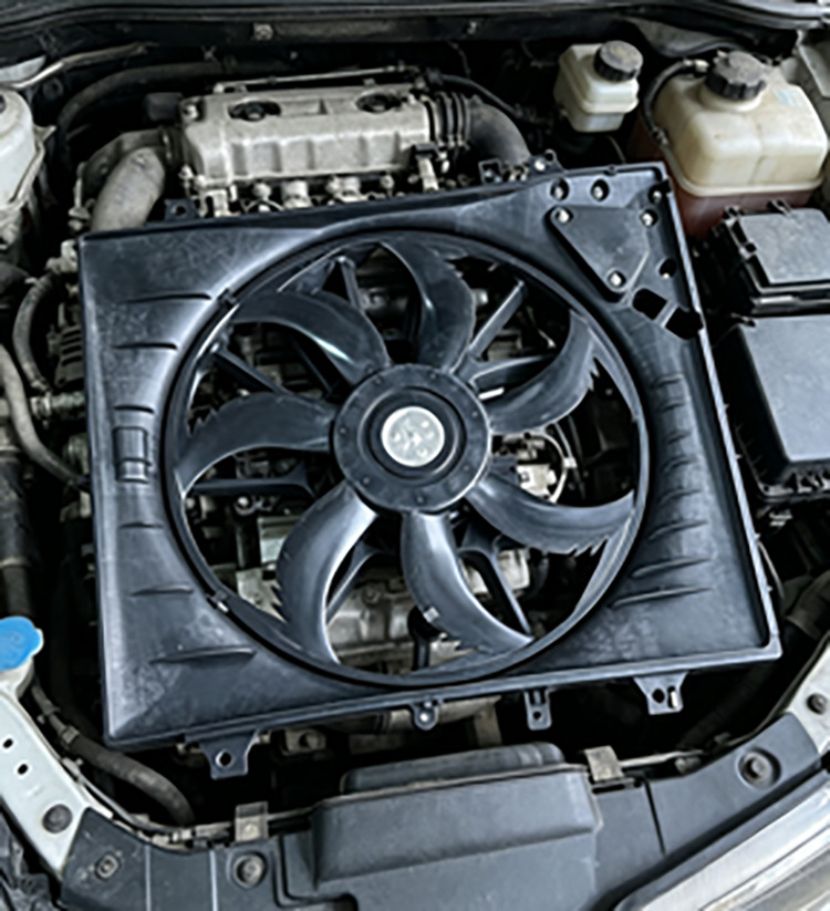 High-Quality Electric Fan Assembly 16360-25090 Suitable for Toyota Land Cruiser Prado Wholesale