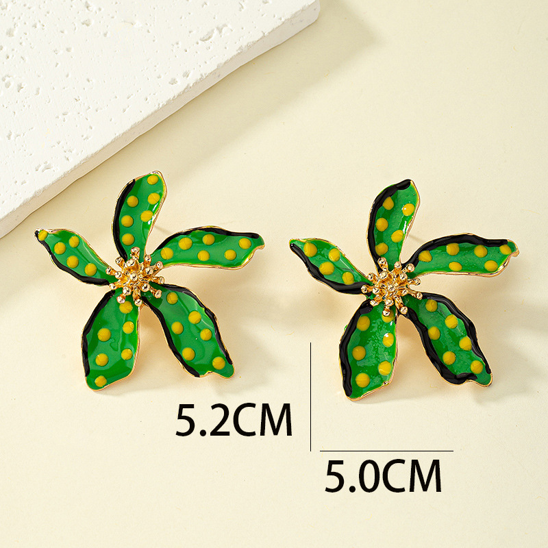 1 Pair Pastoral Flower Enamel Alloy Ear Studs display picture 9