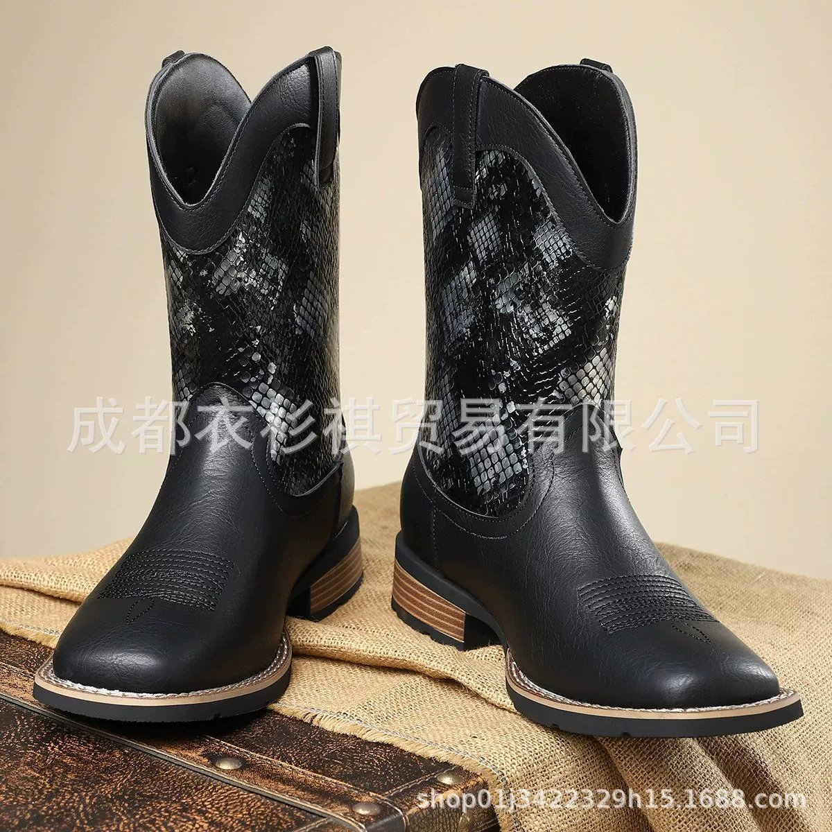 Внешняя торговля новый сплайсг с узором змеи короткие сапоги мужские сапоги рыцарей дикие ретро кожаные сапоги высокие повседневные сапоги