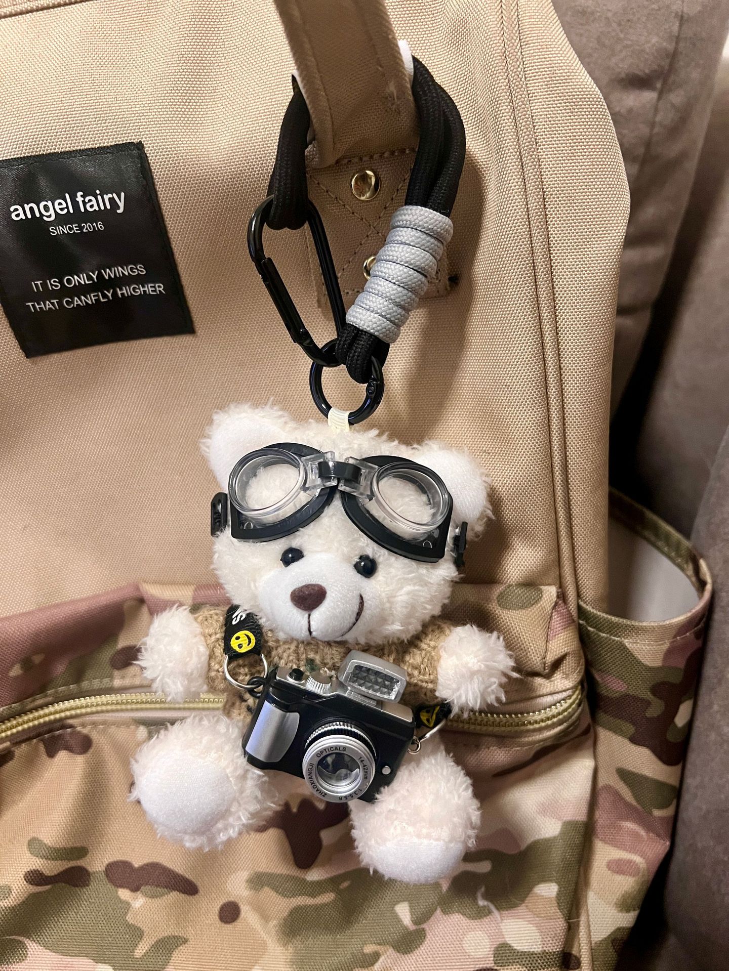 Cámara original oso lindo colgante de bolsa muñeca de felpa colgante de mochila colgante de pareja llavero regalo creativo