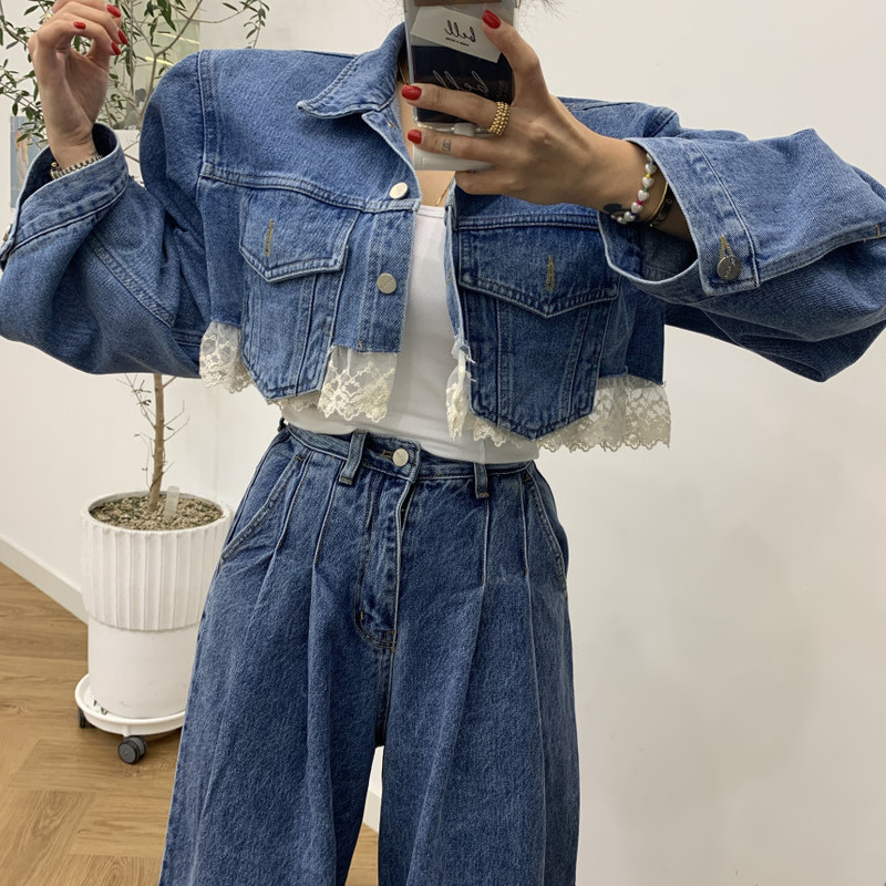 Autumn and Winter New Style 2025 Lace Splicing Loose Short Long-Sleeved Denim Jacket Autumn and Winter New Style 2025 Lace Splicing Loose Short Long-Sleeved Denim Jacket