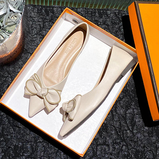 2025 new pointed shallow mouth shoes butterfly casual flat bean shoes Joker ladle shoes plus size women's shoes 41-43
