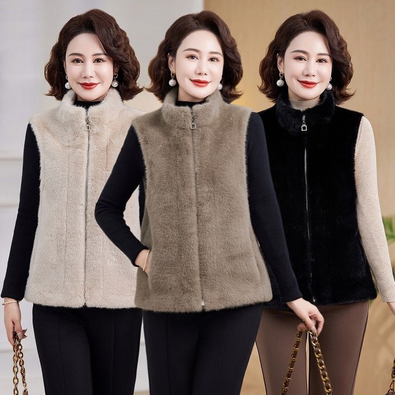 Short Mink Fur 2025 New Style Vest Mink Velvet Stand Collar Fur One-Piece Vest Fur Outwear for Women Autumn and Winter Short Mink Fur 2025 New Style Vest Mink Velvet Stand Collar Fur One-Piece Vest Fur Outwear for Women Autumn and Winter