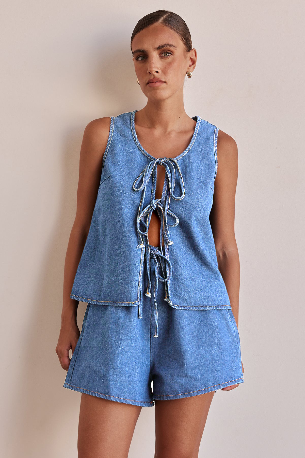 182g Weight Sleeveless Sleeve Length Cotton, Polyester, Denim Fabric Type Shorts Co-ord Set Sets Type 2 Pieces Set, 1 PCS/Package Quantity Holiday, Banquet, Selfie Occasion Round Neck Neckline Pocket Function Regular Fit Fit Type Solid Color Pattern Summer Season Women's Gender Casual, Elegant, Streetwear Style Holiday Banquet Selfie Women's Casual Elegant Streetwear Solid Color Cotton Polyester Denim Shorts Co-ord Set Shorts Sets 24