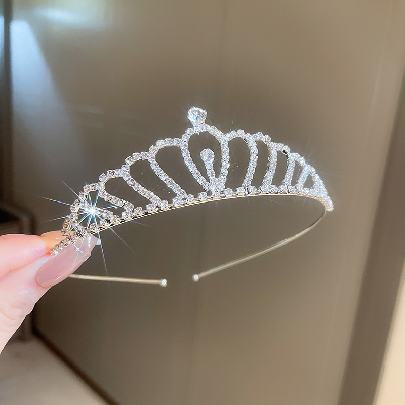 60g Weight Hair Band Hair Accessories Type Rhinestones Inlay Material 1 Piece Quantity Street Occasion Alloy Material Crown Pattern Women'S Gender Plating Design Lady Crown Alloy Plating Rhinestones Hair Band 1 Piece 4