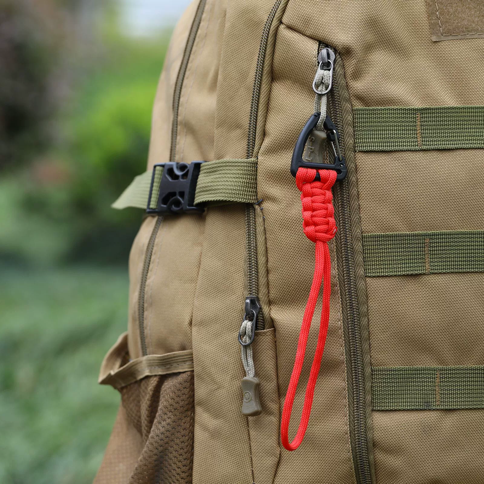 "Travel keychain, protective strap, protection buckle, lanyard holder outside climbing"