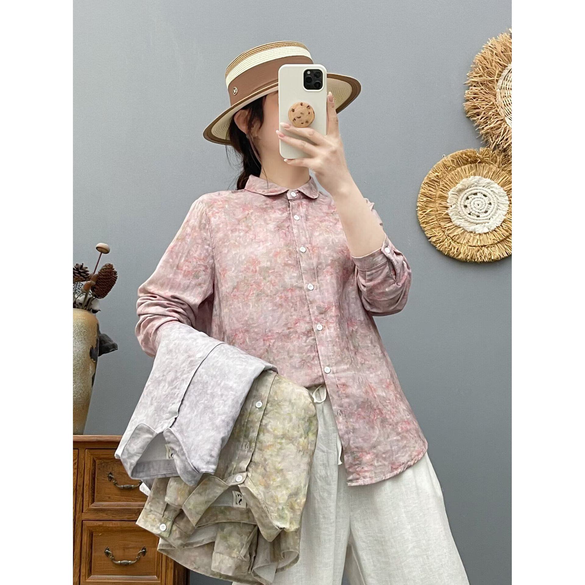 2026 Spring and Autumn Artistic and Fresh Loose Casual Versatile Long Sleeve Shirt with Round Neck and Gradient Dyeing