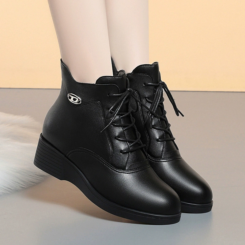 Высокие женские хлопчатобумажные сапоги на флисовой подкладке, толстые удобные нескользящие кожаные сапоги среднего возраста, морозостойкие, взрывозащищенные, с круглым носком, устойчивые к замерзанию черные хлопчатобумажные туфли