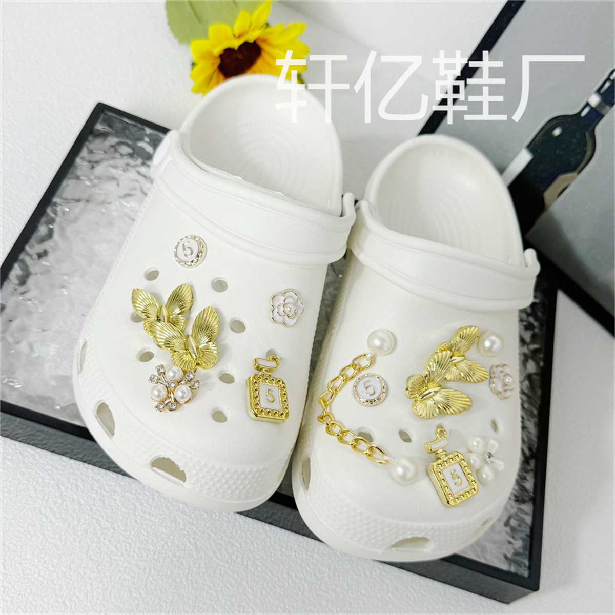 Nuevo ramo, zapatos de flores, agujeros de flores, accesorios de perlas tridimensionales de alta calidad, accesorios de bricolaje decorativos, zapatos de fragancia desmontables