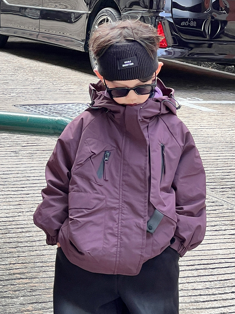 McCoy children's clothing children's coat 2024 winter new Korean version of the big boys and boys three-proof outdoor assault clothing tide