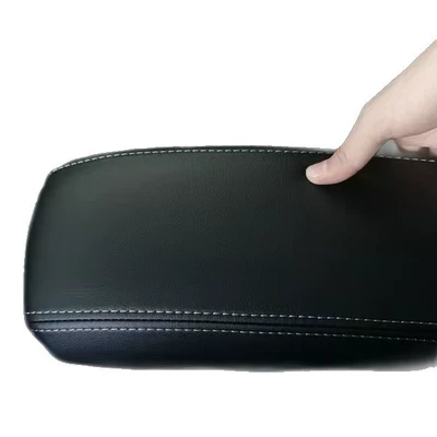 Interior Accessories, Sürətlər qutusu və əl tormozu başlıqları