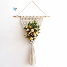 ins�L���W�ֹ�������̺�ڒ��҃Ƞ��汳���b����ޠ�ӼҲ�ˇ