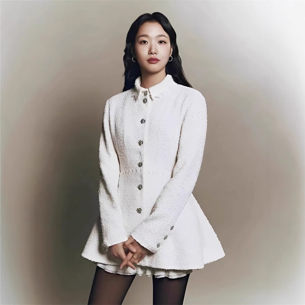24 fall/winter Li Qin star with first love age-reducing doll collar white tweed small fragrant style dress coat