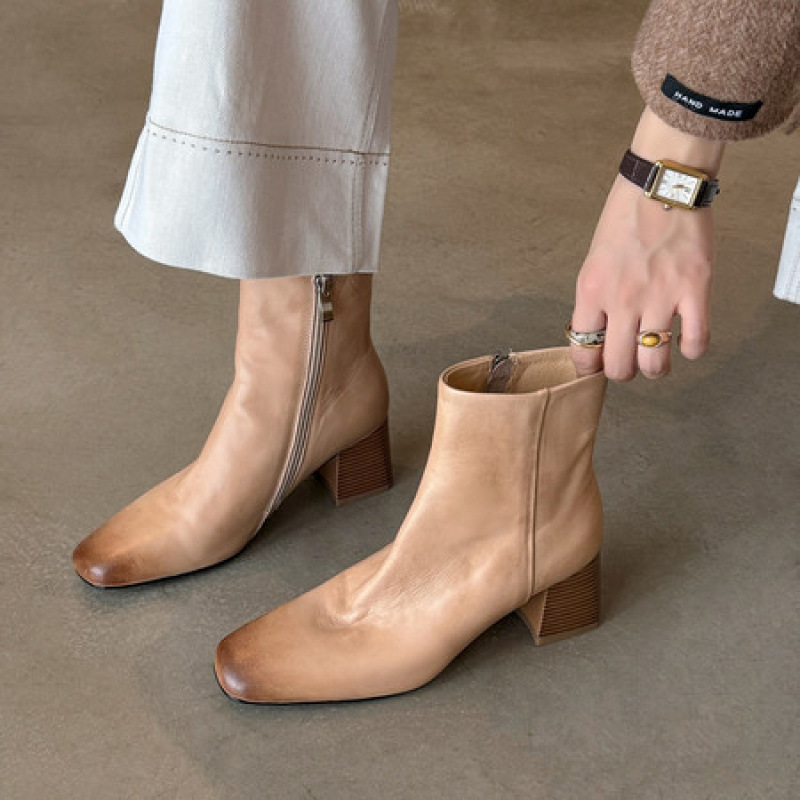 Gorgeous Genuine Leather Short Boots for Women 2025 Autumn and Winter Elegant Slim High Heels Square Toe Thick Heel Side Zipper Ankle Boots Gorgeous Genuine Leather Short Boots for Women 2025 Autumn and Winter Elegant Slim High Heels Square Toe Thick Heel Side Zipper Ankle Boots