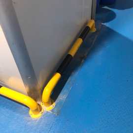 定制常规U型M型可根据图片加工护栏车间货架立柱保护防撞加厚钢管