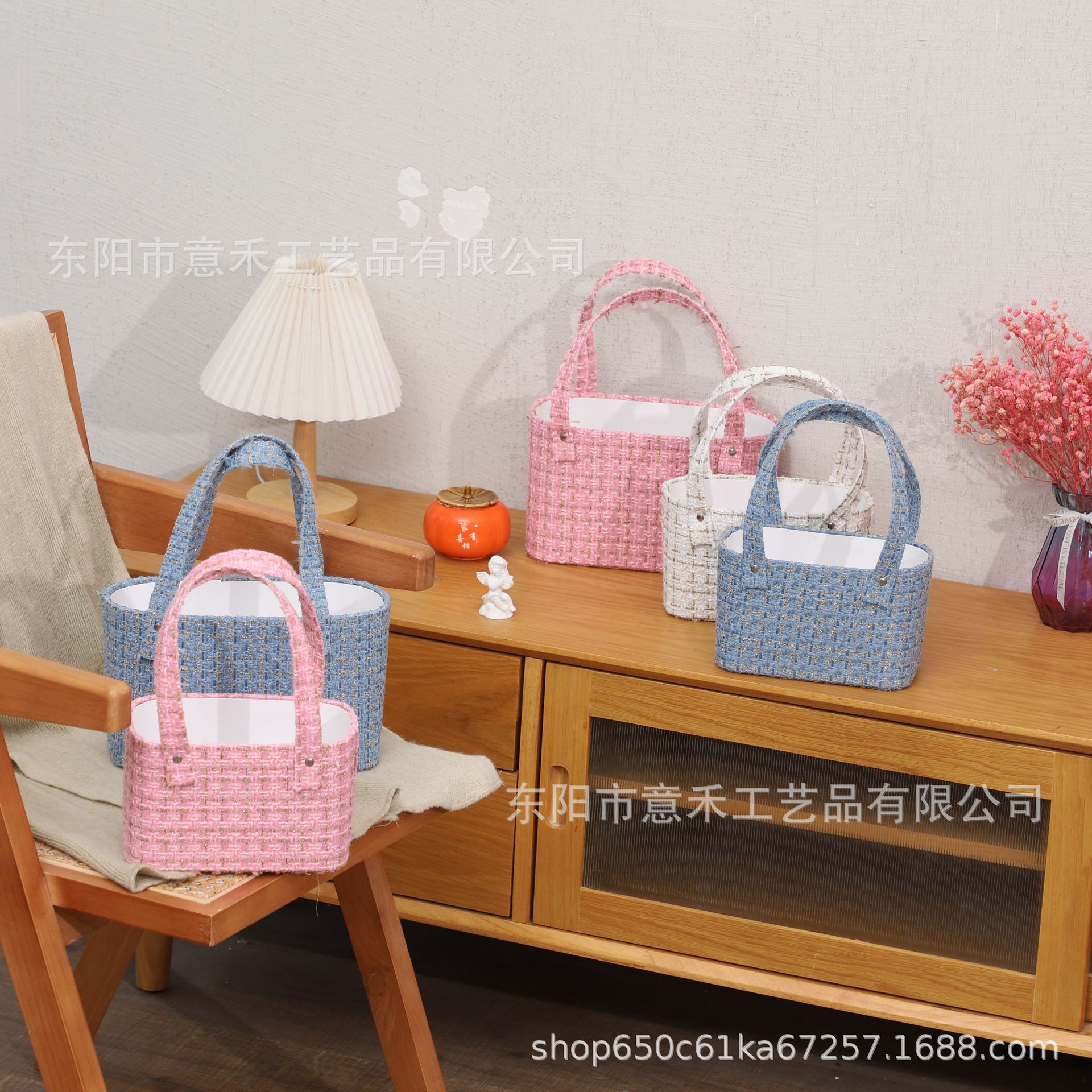 新款小香风手提伴手礼袋格纹礼品袋鲜花包装袋结婚伴手礼盒收纳袋