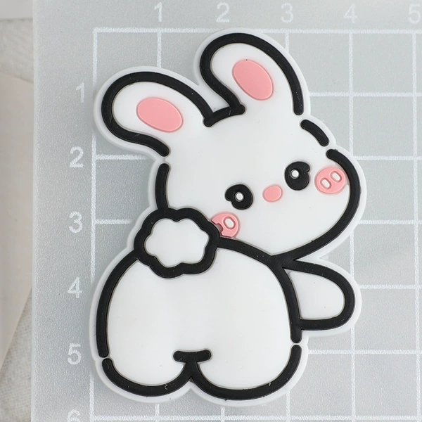 Soft glue: Left PP-Tutu 5.8*4.2cm