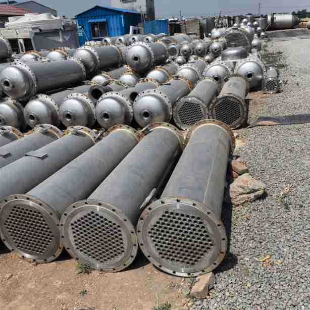 现货供应列管冷凝器 石墨冷凝器 316/304/钛材不锈钢冷凝器