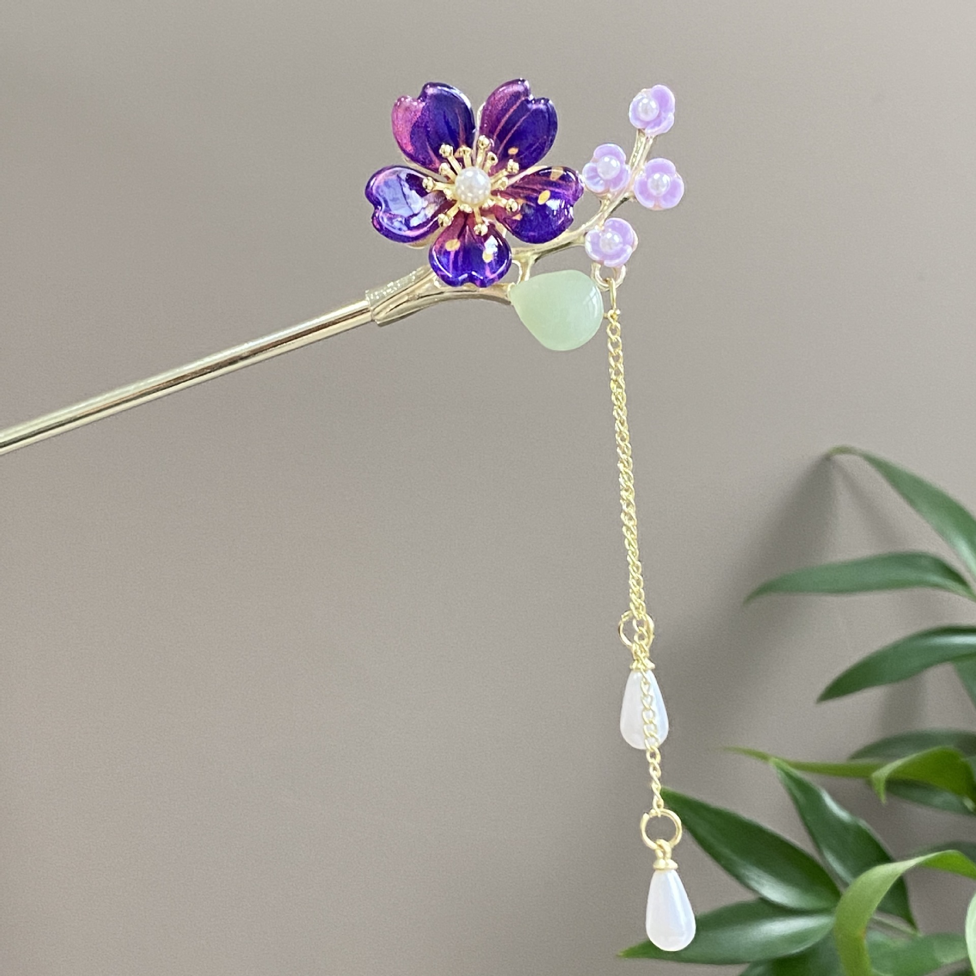 Hairpin 2557