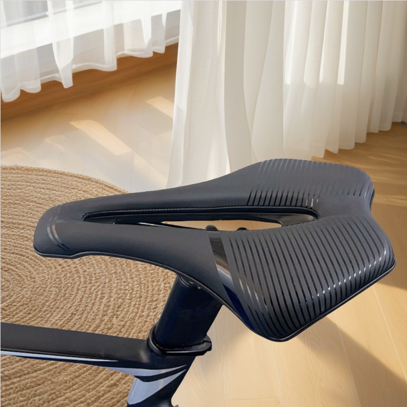 Cojín de bicicleta PU hueco sillín de bicicleta diseño de ranura sillín de bicicleta de montaña asiento de bicicleta