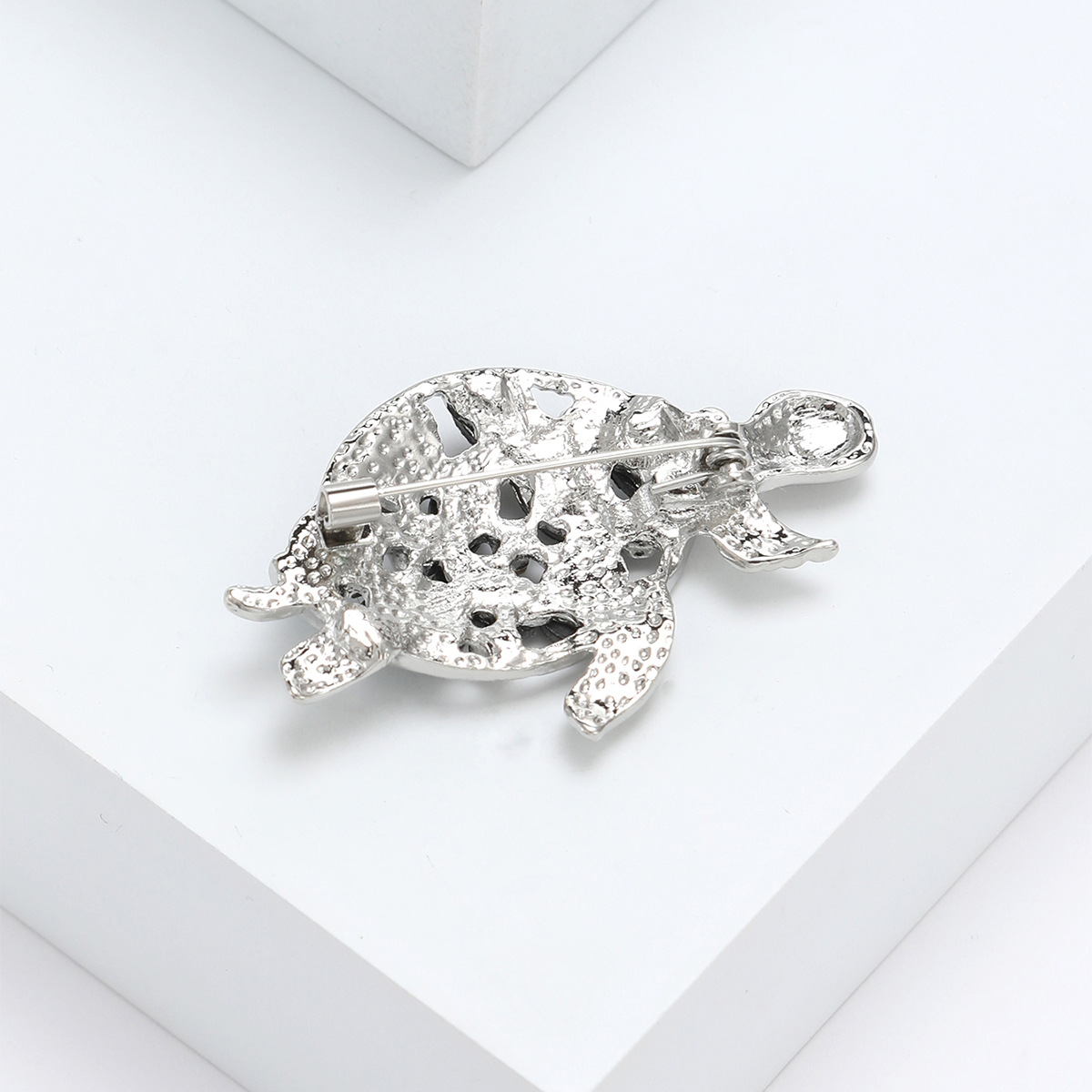 Retro Style Retro Pin Tortoise Alloy Women's Brooches