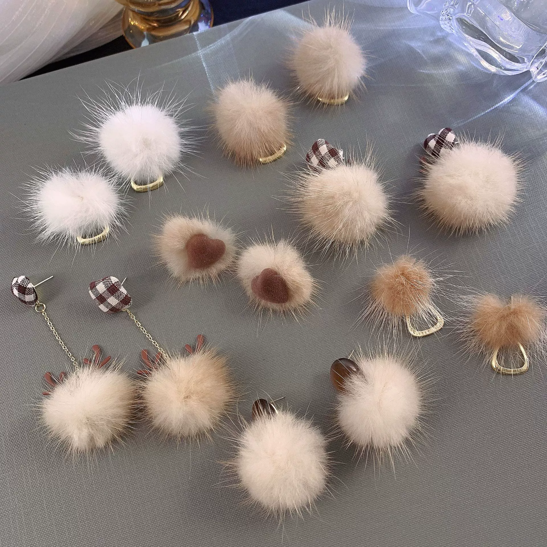 Южная Корея элегантные цветные контрастные клетчатые серьги расширенные ощущения Сказочный Олень Рог шариковые серьги рождественские серьги