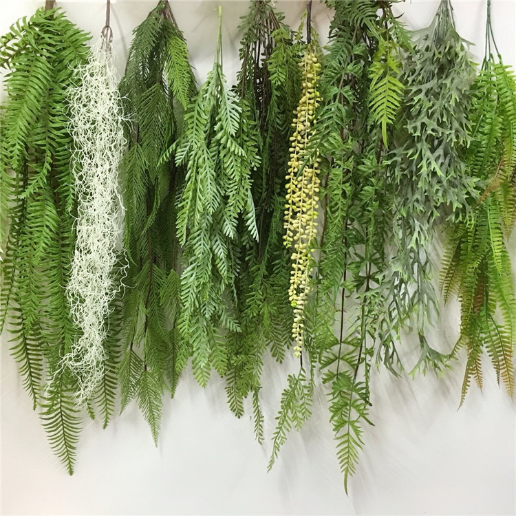 仿真绿植壁挂吊兰假花垂吊绿色植物蕨类墙壁管道吊顶装饰蕨叶藤条