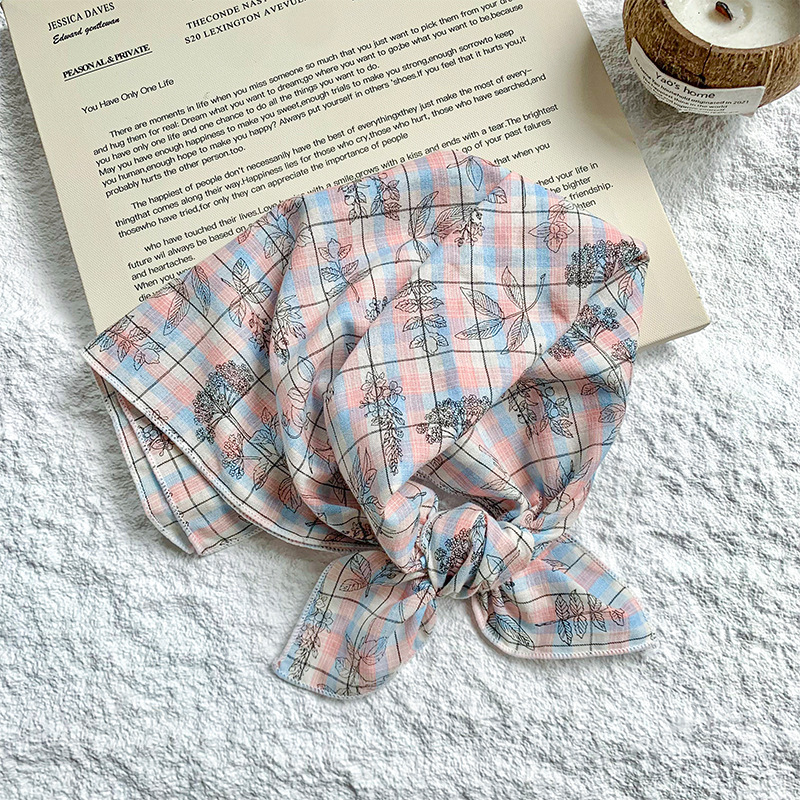 Pañuelo cuadrado, bufanda de seda, estilo de verano, todo fósforo, pequeña bufanda decorativa fresca, estilo pastoral, bolso a cuadros florales, pañuelo en la cabeza, cinturón para el cabello, cabello atado