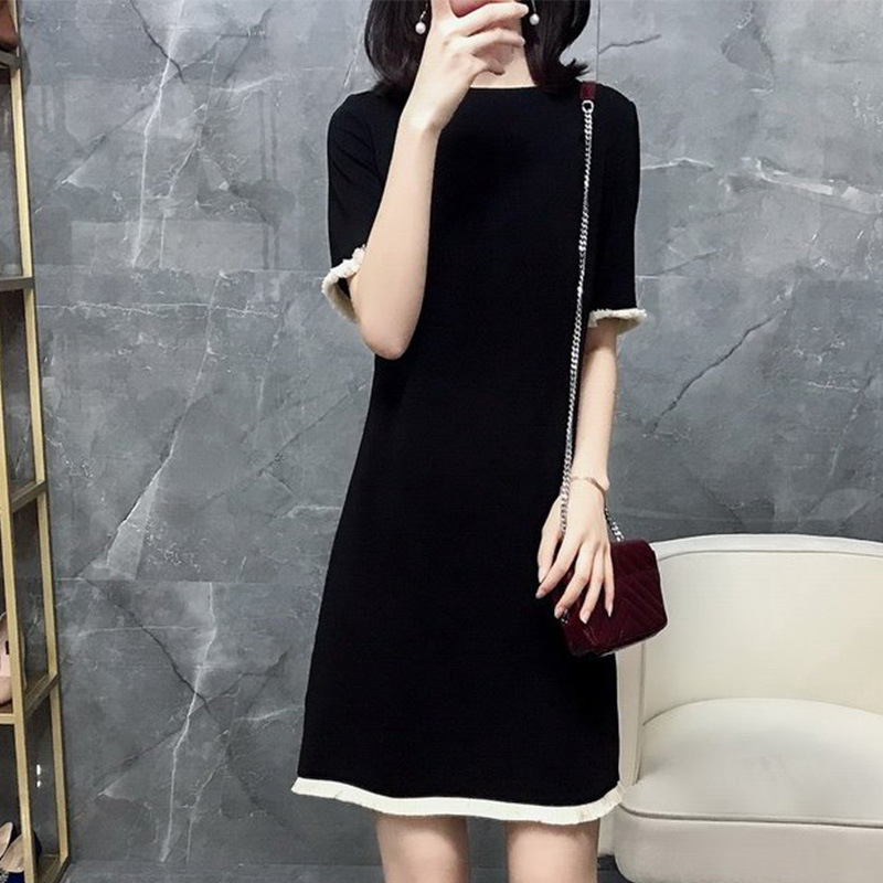 Sweet Solid Color Dress 2026 Summer New Style Round Neck Design Stylish and Elegant Loose Fit Slimming Mid-Length Dress