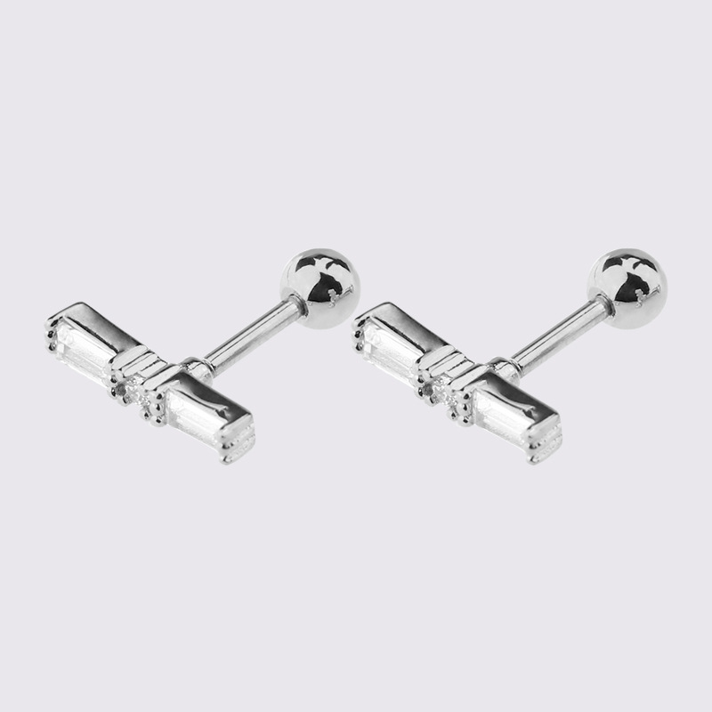 Pendientes de circonita de sol pequeño de venta caliente en Europa y América Pendientes de cobre de amor Personalidad simple Pendientes de circonita de moda geométrica en forma de corazón