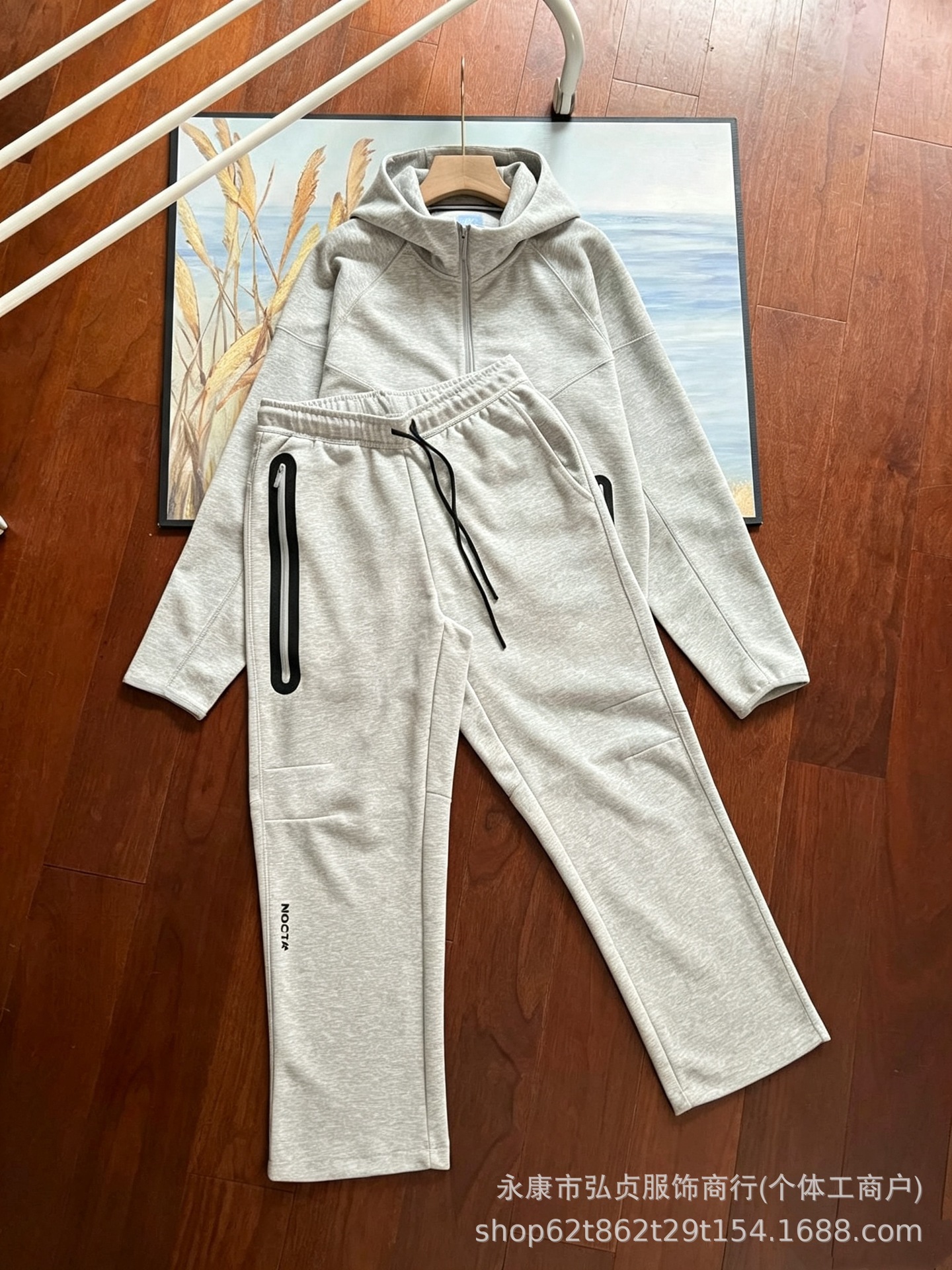 Suit. light gray / S