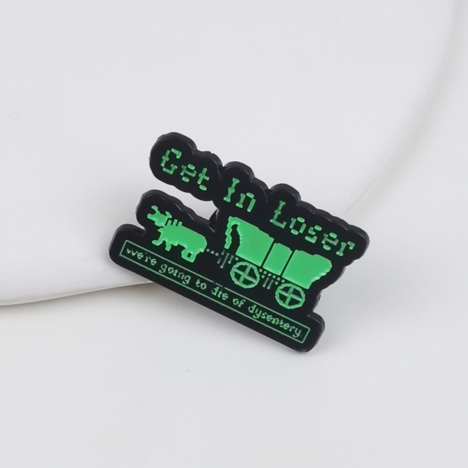 Broche con forma de píxel de dibujos animados, personalidad, letras en inglés, accesorios, insignias, prendas de vestir ins transfronterizas, alfileres de aleación