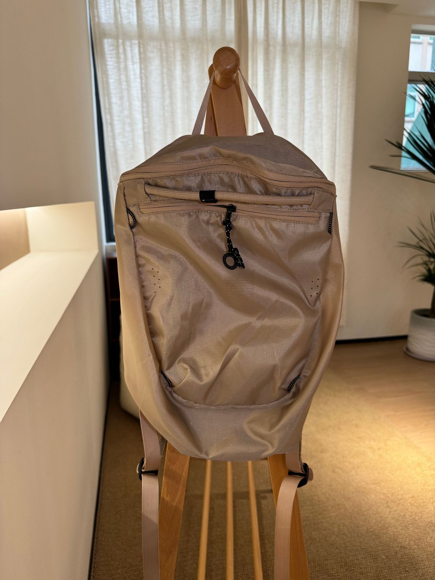 Japanischer leichter Outdoor-Sport-Wanderrucksack mit großem Fassungsvermögen, Reise-Rucksack, leicht, wasserdicht, Nylon-Fahrradrucksack