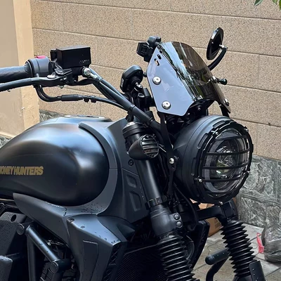 Small Windshield Accessories — Motorcycle front windshield