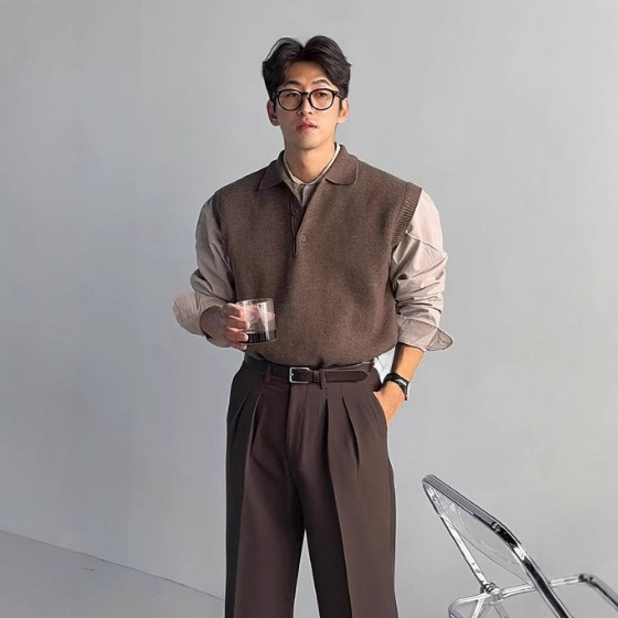 Spring and Autumn Korean Style Retro Light Mature Style Sweater Polo Collar Sweater Vest Men's Light Luxury Business Casual Knitted Vest