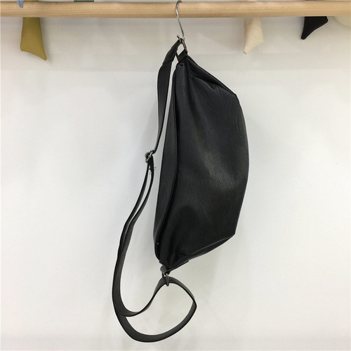 This season's high-end minimalist casual women's bag,  new model trendy summer texture soft PU leather crossbody dumpling bag