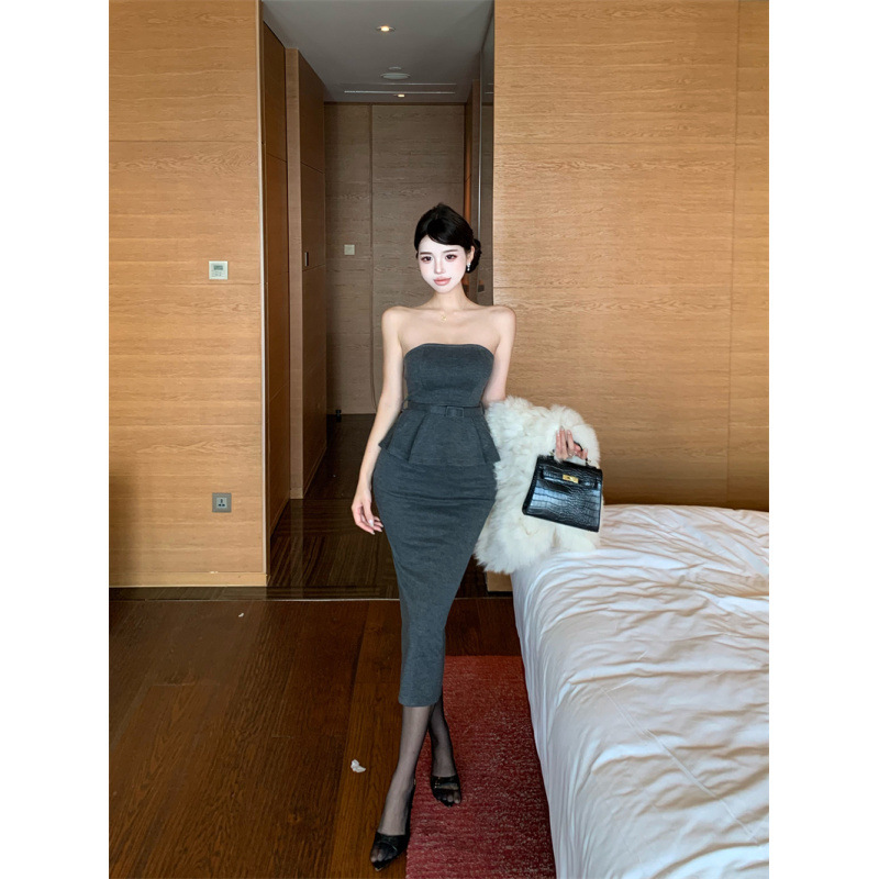 In-Stock Real Photos 2026 New Year High-End Sexy Mature Style Waist-Cinching Tube Top and Slim Slit Skirt Two-Piece Set