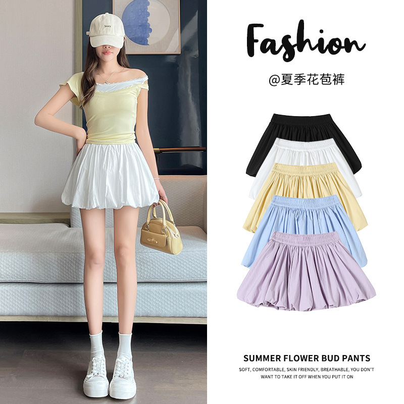 White Floral High-Waisted Slimming A-Line Skirt for Women in Summer, Petite Anti-Exposure Pleated Short Skirt
