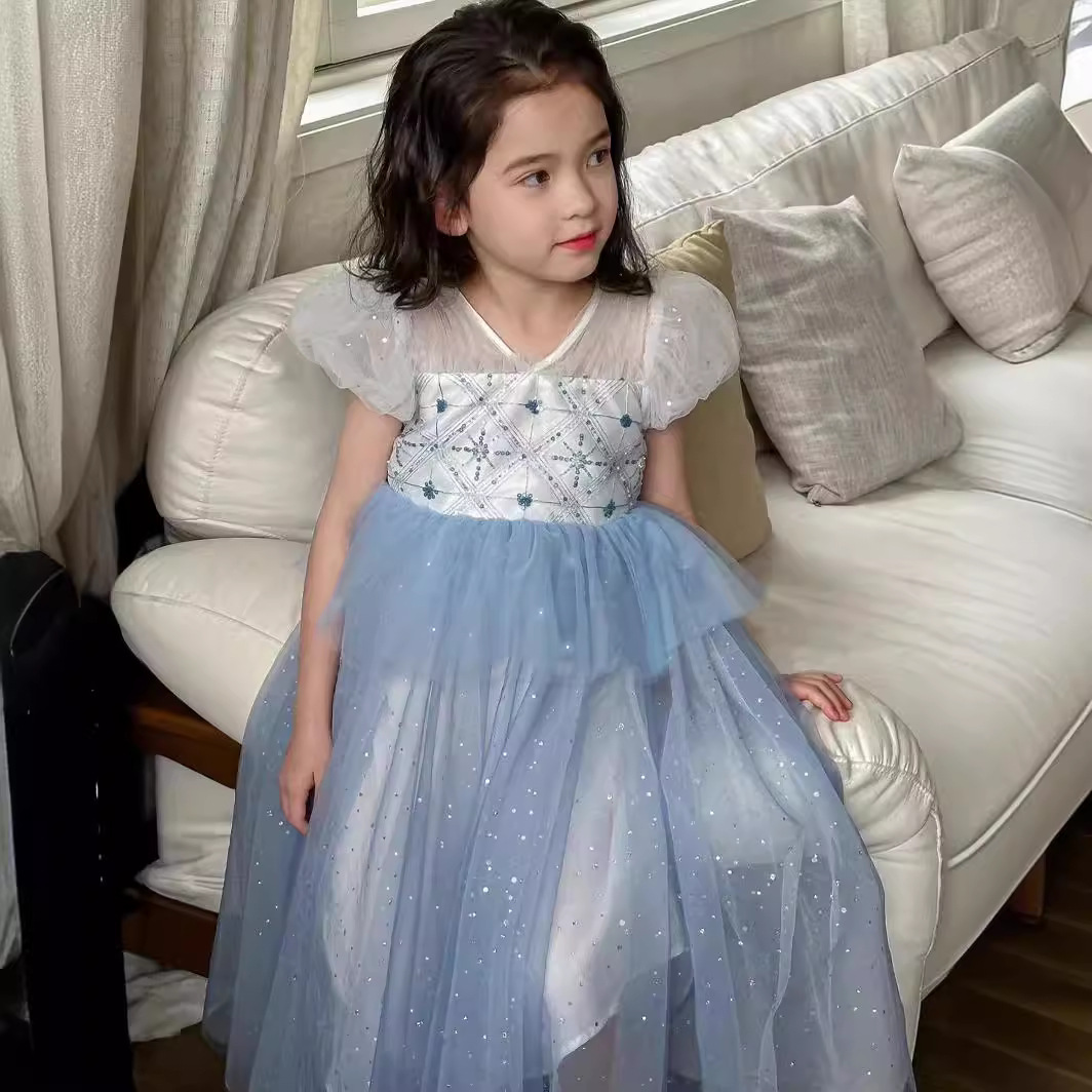 Summer vacation clearance! 24 years girls summer new ocean star blue mesh princess dress! No return!