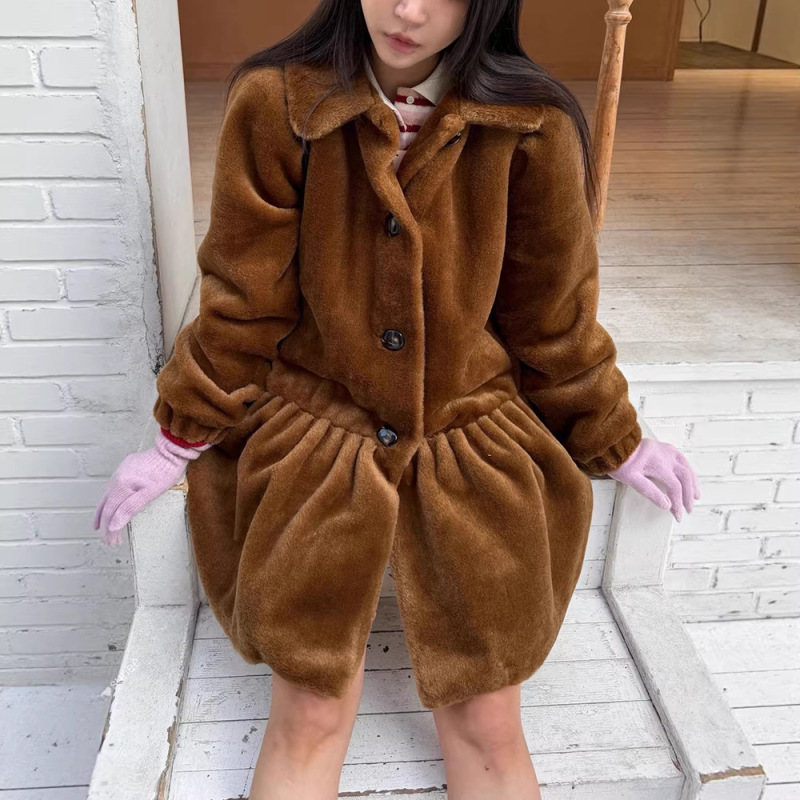 New Korean-Style Lapel Princess Shoulder Puff Sleeve Fur Coat for Women, Winter Vintage Brown Coat for Petite Figures