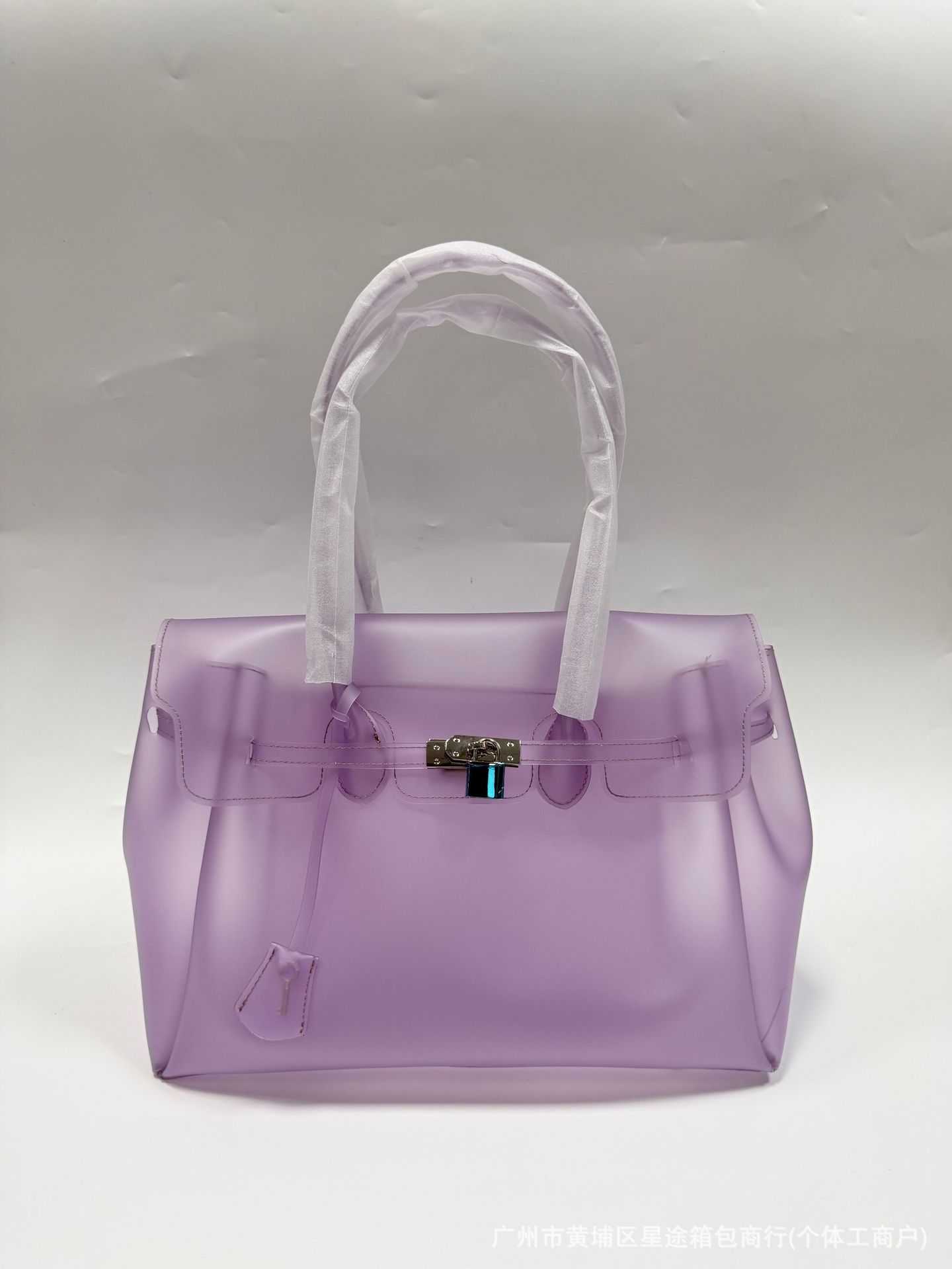 Tpu light purple (with key + rivets on the bottom) / 35*27*15cm