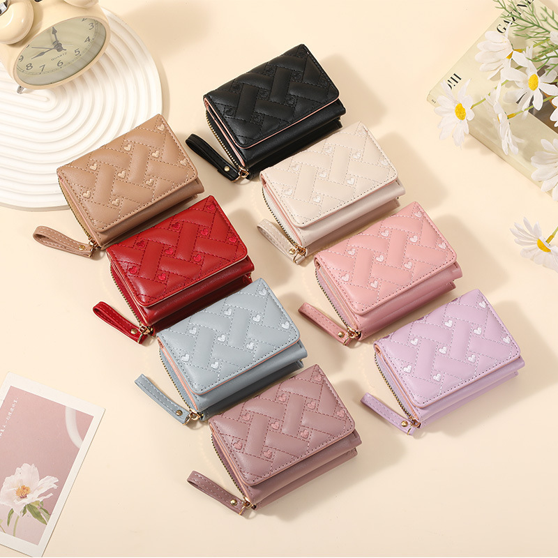 Cross-Border Popular Women's Short Wallet Ins Female Korean Fashion Embroidered Heart Student Coin Purse Card Holder Cross-Border Popular Women's Short Wallet Ins Female Korean Fashion Embroidered Heart Student Coin Purse Card Holder