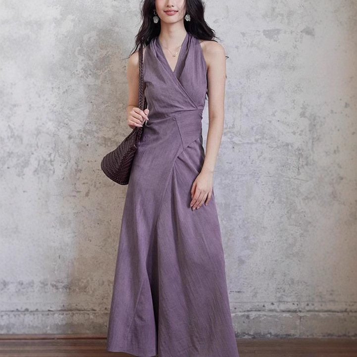 Two Sheep Design [Qing Wan] Elegant Purple V-neck Long Dress Women's Strap Design Sense Dress