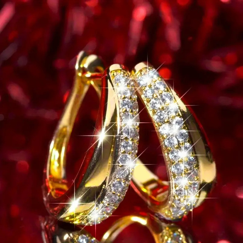 Orecchini a cerchio in zircone per donna e uomo con cristalli_voghion.com