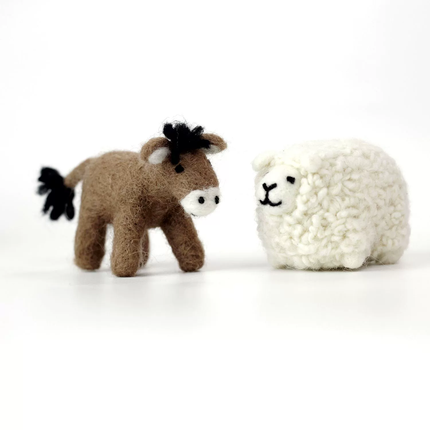 Wool felt Christmas doll set, English tutorial, multiple characters and craft tools