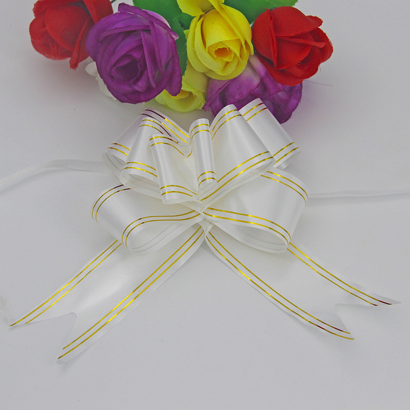 Fabricante al por mayor de empaques de flores para regalos navideños, cinta con borde dorado, 30 flores medianas atadas a mano.